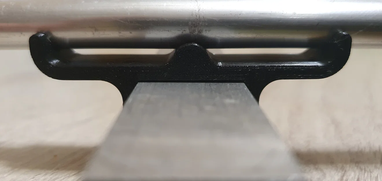 Kẹp element cho antenna Yagi - Image 1