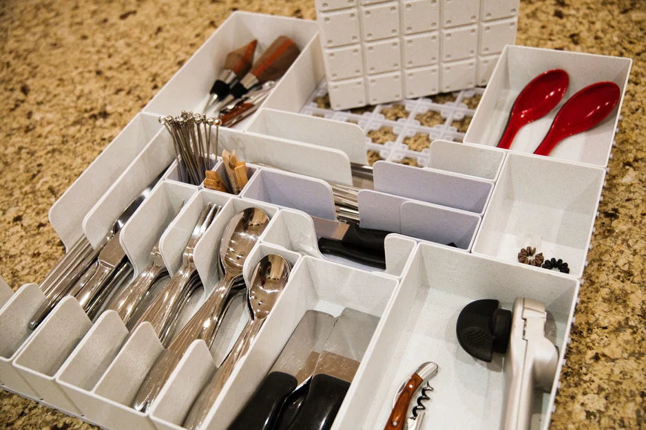 Khay Đựng Dao Muỗng Nĩa Modular Tối Ưu (Ultimate Modular Cutlery Organizer) - Image 1