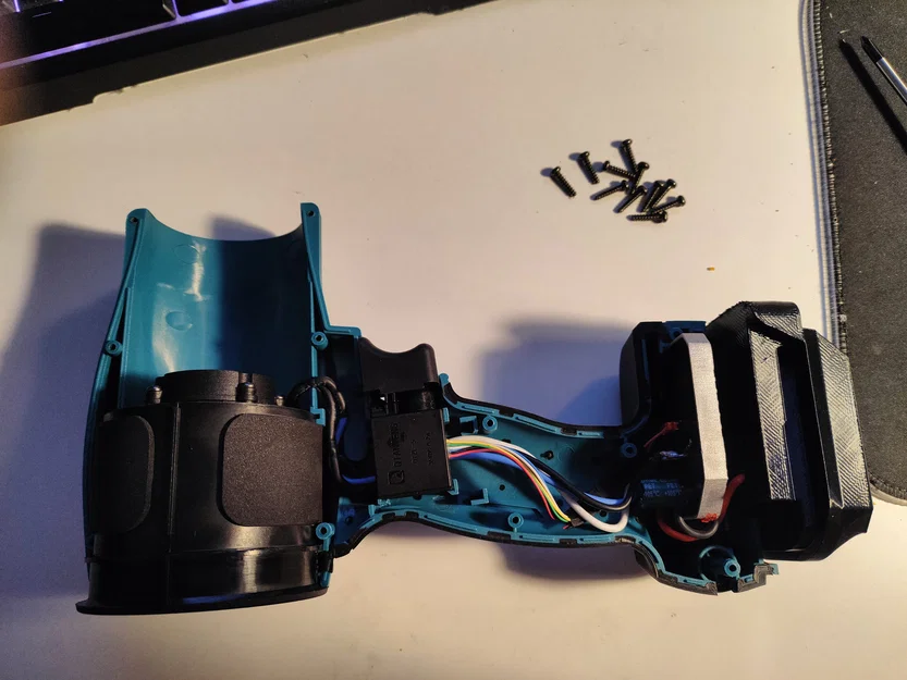 Adapter pin Makita sang Parkside cho Gisam Jet Blower - Image 1