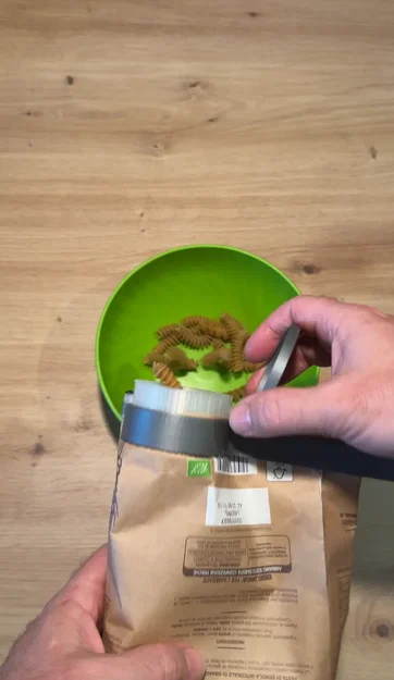 Kẹp Miệng Túi (Bag Clip) Có Nắp - Image 11