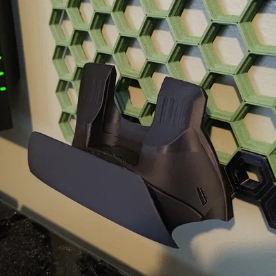 Giá treo tay cầm Xbox 360 gắn tường Honeycomb Wall