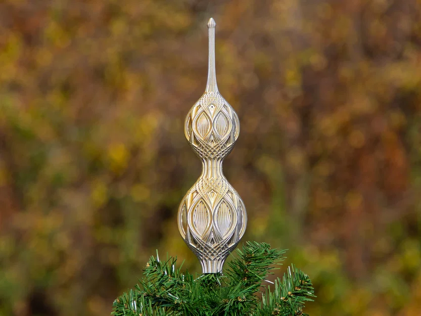 Chóp Cây Thông Giáng Sinh Cathedral 2024 - Image 1