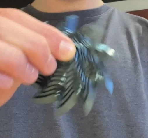 Fidget Telescoping Dạng Xoáy Cyclone - Image 1