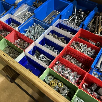 Hộp lưu trữ/organize xưởng (ốc, vít...) khớp kích thước toom ProfiPlus