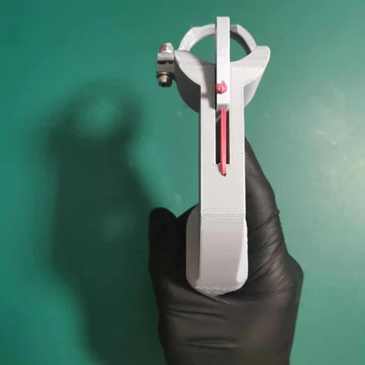 Tay cầm/handle cho bình sơn xịt (Spray paint holder/handle)