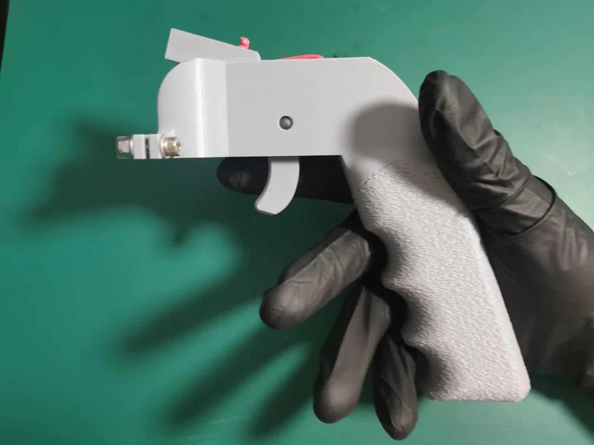 Tay cầm/handle cho bình sơn xịt (Spray paint holder/handle) - Image 5