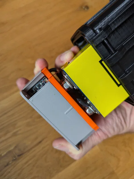 Pin sạc dự phòng di động 12V (4S LFP 128 Wh) sạc/xả USB - Image 8