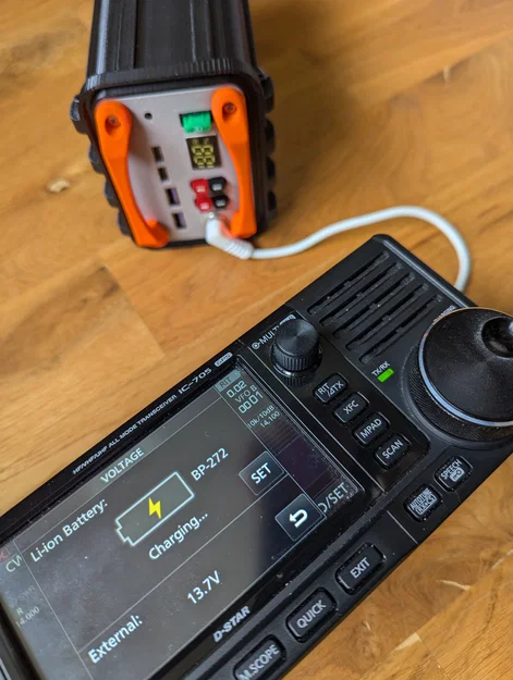 Pin sạc dự phòng di động 12V (4S LFP 128 Wh) sạc/xả USB - Image 9