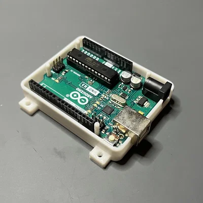 Vỏ bảo vệ Arduino Uno: Thiết kế nhỏ gọn, thoáng khí, dễ in 3D