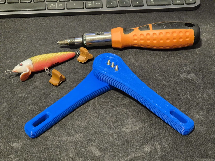 Dụng cụ uốn dây hạng nặng (Heavy-Duty Wire Bender) - Image 2