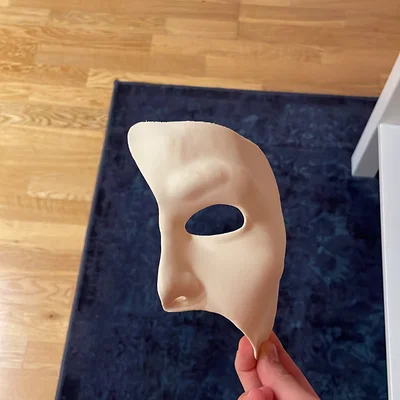 Mặt nạ Phantom of the Opera tối ưu cho sự thoải mái khi đeo