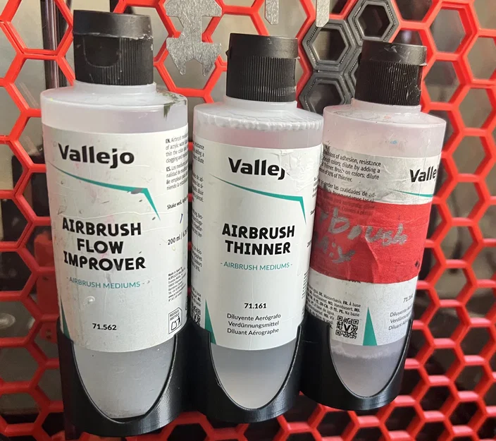 Khay gắn tường HSW đựng 3 chai sơn Vallejo 49mm tiện lợi - Image 1