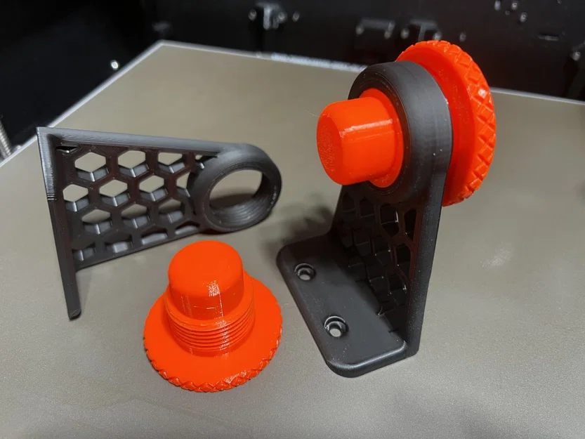 Giá treo khăn giấy 3D có lỗ bắt vít cực tiện dụng - Image 1