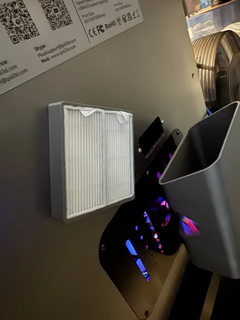 Qidi Plus 4 Hepa Small - Image 1