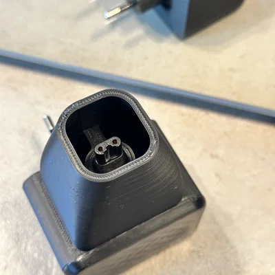 Giá đỡ OneBlade kèm bộ sạc (OneBlade Holder with Charger)