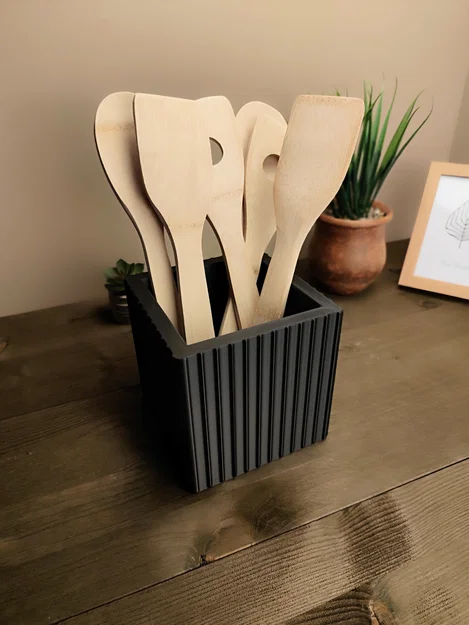 Thiết kế Ống Đựng Dụng Cụ Bếp “Just a Square” - Image 2