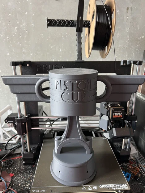 Cúp Piston Cup trong phim Cars (Piston Cup from Cars) - Image 2