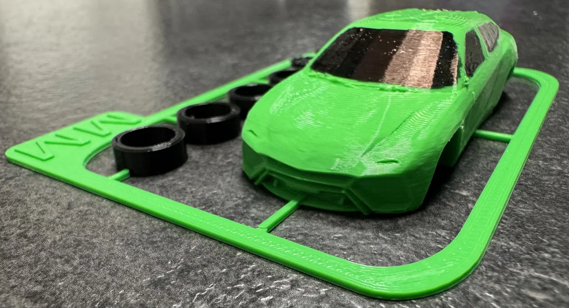 Mô hình lắp ráp 3D Lamborghini Urus dạng Kit Card cực chất - Image 2