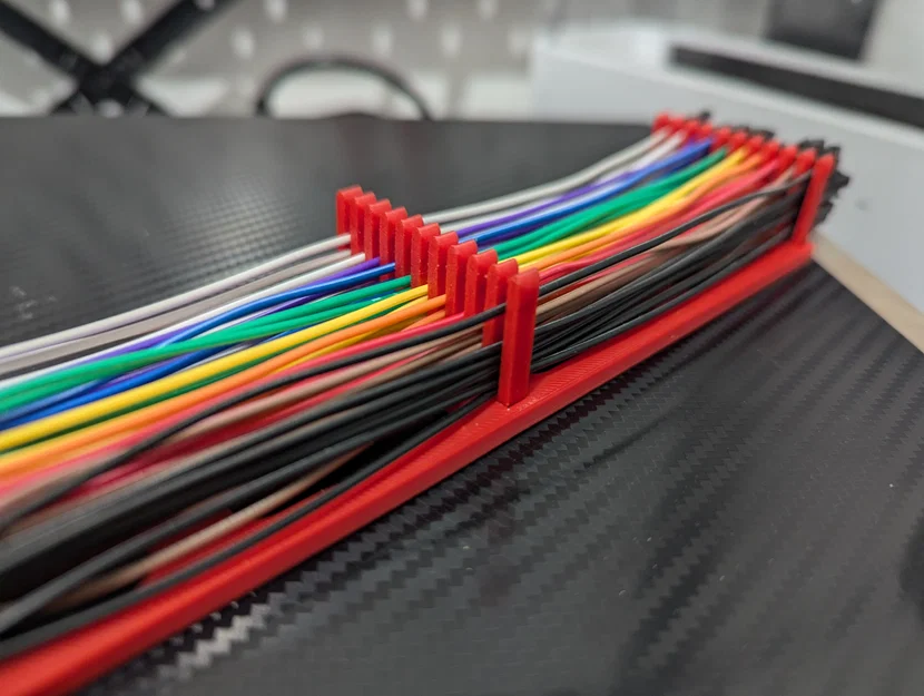 Khay sắp xếp dây Dupont/Jumper kèm tuỳ chọn móc Universal Skadis - Image 2