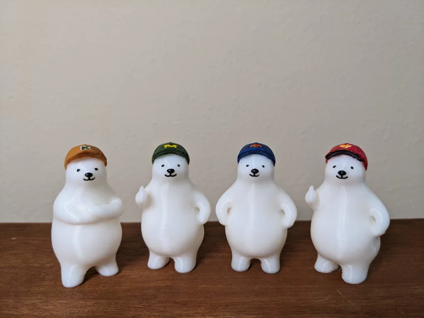 Mô hình gấu Bắc Cực đội mũ lưỡi trai KUMATY - In 3D siêu cute - Image 2