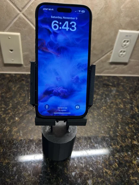 Giá iPhone Pro Max 11-16 gắn hốc để ly cho ô tô & SUV - Image 1