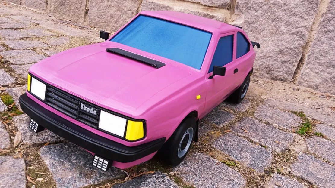 Mô hình thân xe RC Škoda 130 Rapid 1:8 - Chi tiết và sống động - Image 3