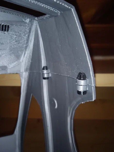 Mô hình thân xe RC Škoda 130 Rapid 1:8 - Chi tiết và sống động - Image 5