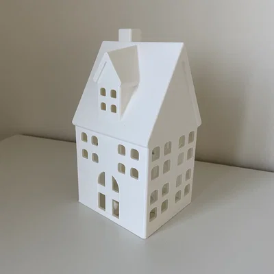 Ngôi nhà giữa có khay đựng nến tealight