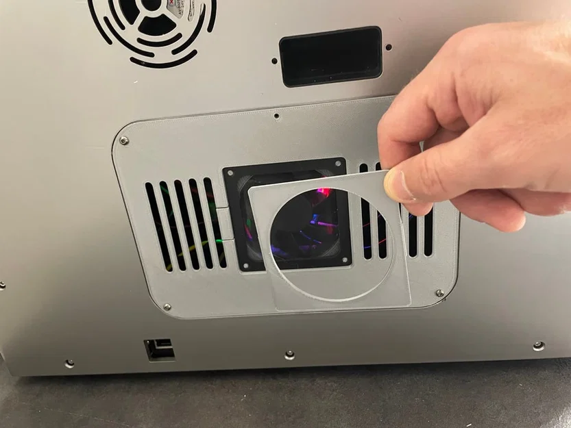 Giá đỡ lắp quạt mainboard cho Qidi Plus4 - Image 9