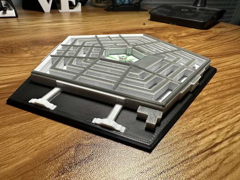 Mô hình 3D tòa nhà Lầu Năm Góc (The Pentagon) độc đáo để trưng bày - Image 1