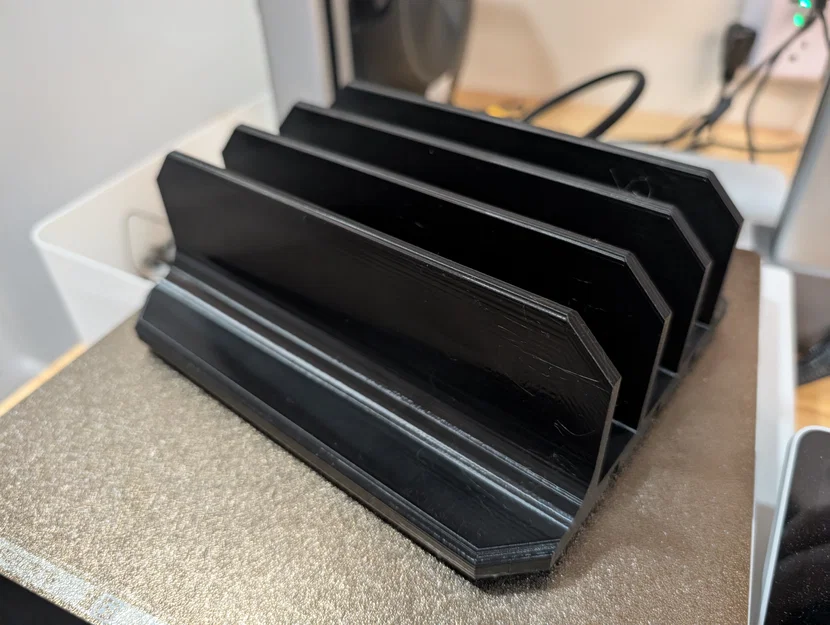 Giá đỡ laptop dạng đứng (3 laptop) - Image 3