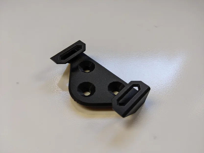 Giá treo pin DeWalt (DeWalt Battery Bracket) - Image 2
