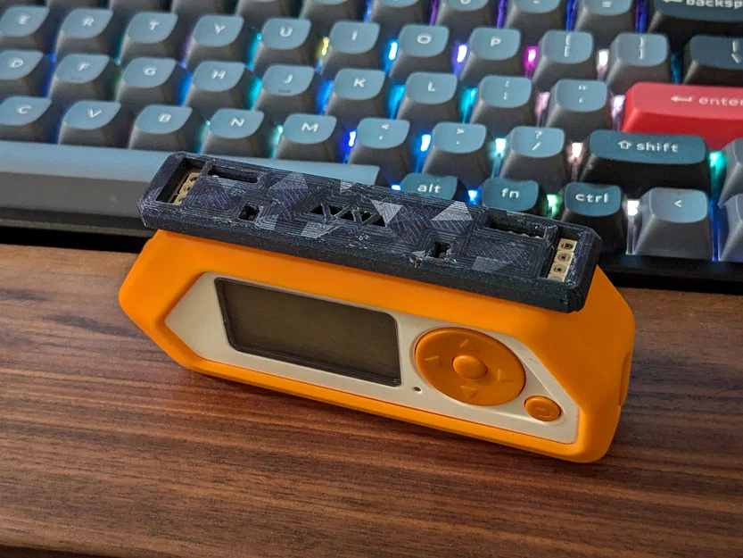 Ốp lưng bảo vệ Slim Shady IR Blaster cho Flipper Zero (Snap-fit) - Image 1