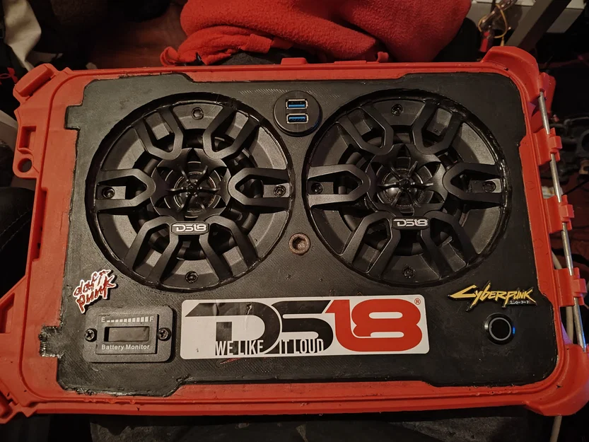 Mặt lắp loa 3D cho hộp đựng Milwaukee Packout (48-22-8435) - Image 1