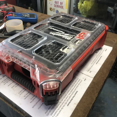 Mặt lắp loa 3D cho hộp đựng Milwaukee Packout (48-22-8435)