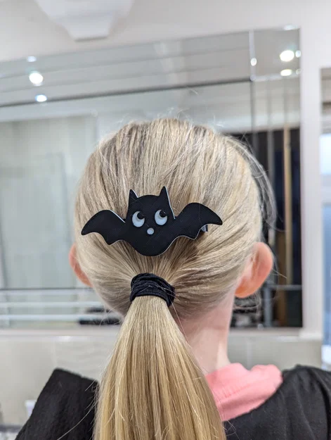 Kẹp Tóc Con Dơi Dễ Thương (Cute Bat Hair Clip) - Image 1