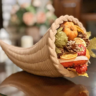 Cornucopia Mùa Thu (In Vase Mode) - Giỏ Trang Trí Dạng Sừng