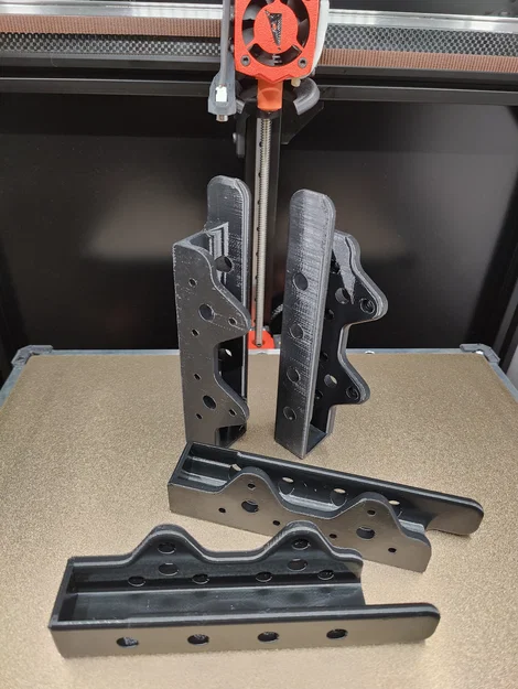 Giá Treo Laptop Dưới Bàn Loại Bền Chắc (Rugged Underdesk Laptop Mount) - Image 8