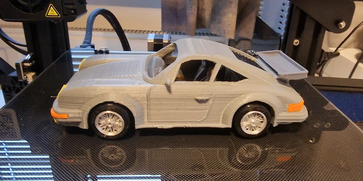 Mô hình 3D xe Porsche 911 năm 1980 thiết kế chi tiết - Image 9