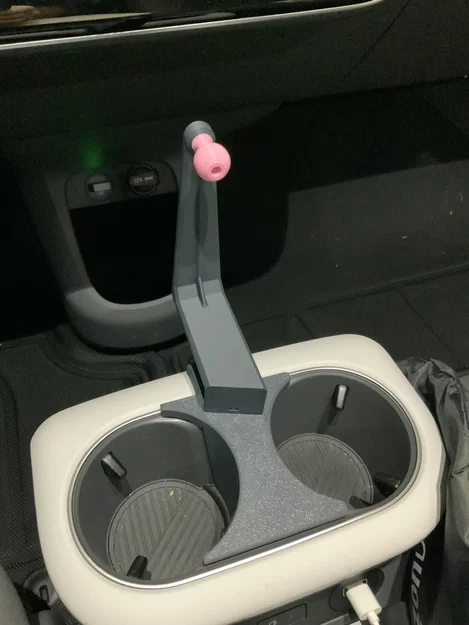 Giá đỡ/gắn điện thoại bệ trung tâm cho Hyundai Ioniq 5 - Image 2