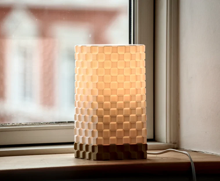 Lamp V3 – Chụp đèn họa tiết lưới sang trọng - Image 1