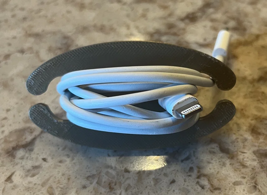 The Cable Wrangler (Dụng cụ sắp xếp cáp/dây) - Image 1