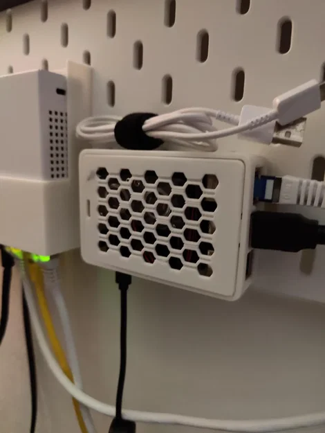 Vỏ Raspberry Pi 4 B+ - IKEA Skadis (Remix) - Image 1