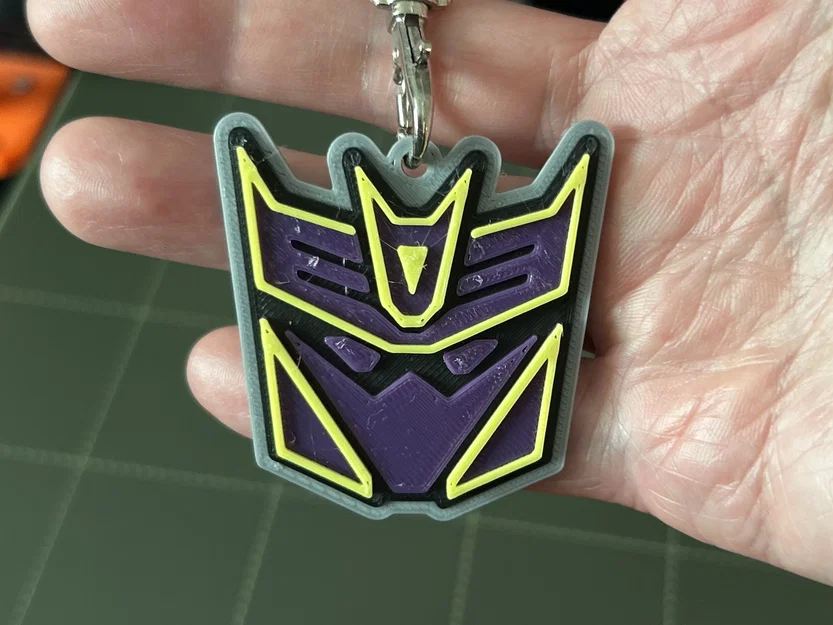 Huy hiệu & Móc khóa Transformers Megatronus Prime - Image 3