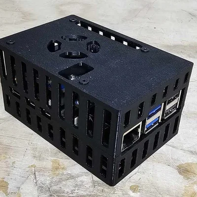 Vỏ Raspberry Pi 5 hỗ trợ PoE Hat và đế NVMe Base (M.2)