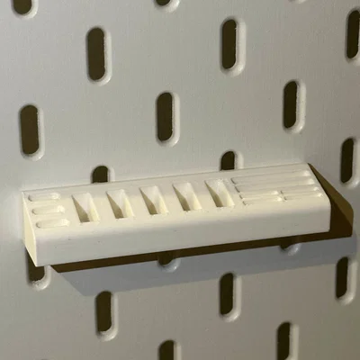 Khay gắn bảng IKEA Skadis đựng USB và thẻ nhớ tiện lợi