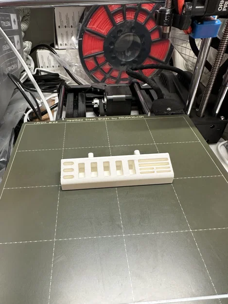 Khay gắn bảng IKEA Skadis đựng USB và thẻ nhớ tiện lợi - Image 3