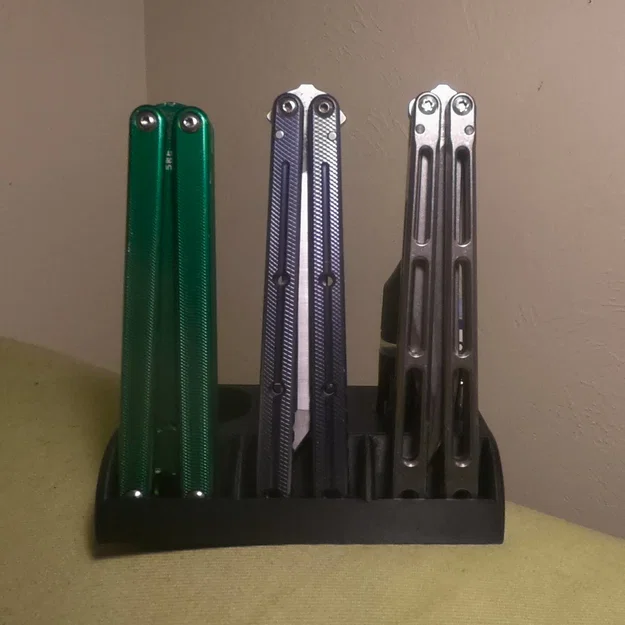 Giá đỡ trưng bày Balisong (Balsong Stand) - Image 1