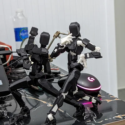 Mô hình Dummy 13 Fembot Mod: Nâng cấp tạo hình nữ tính linh hoạt