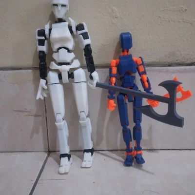 Overdesigned Dummy 13